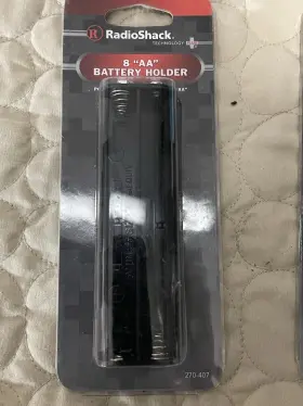 270-0407 RADIOSHACK Radio Battery Holder