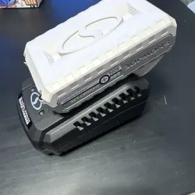 789828584335 SUN SNOW JOE Ion Battery Charger