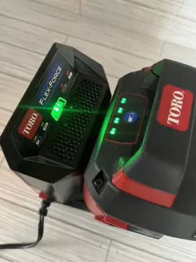 88675 TORO Flex Force Power Battery Pack Charger