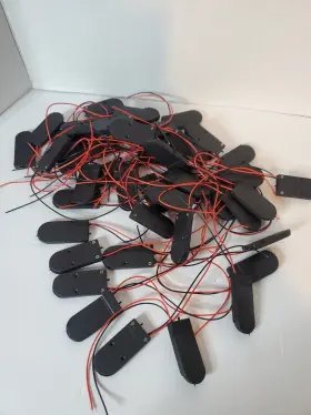 709874859362 UXCELL Coin Cell Battery Holder Box Switch Wire #3